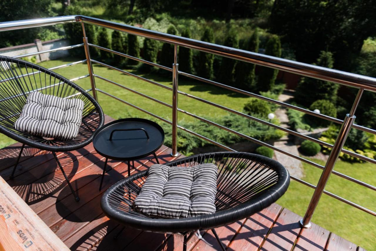 Golden Park Apartments Umanʼ 外观 照片