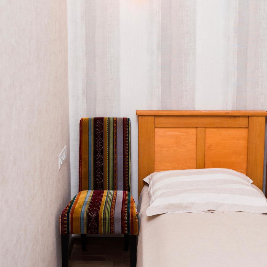 Golden Park Apartments Umanʼ 外观 照片