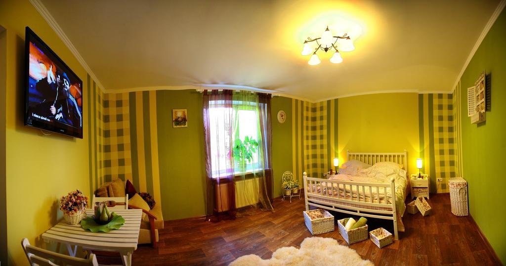 Golden Park Apartments Umanʼ 外观 照片