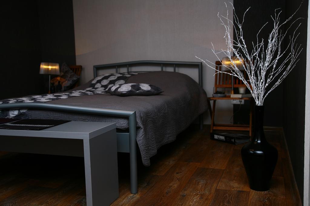 Golden Park Apartments Umanʼ 外观 照片